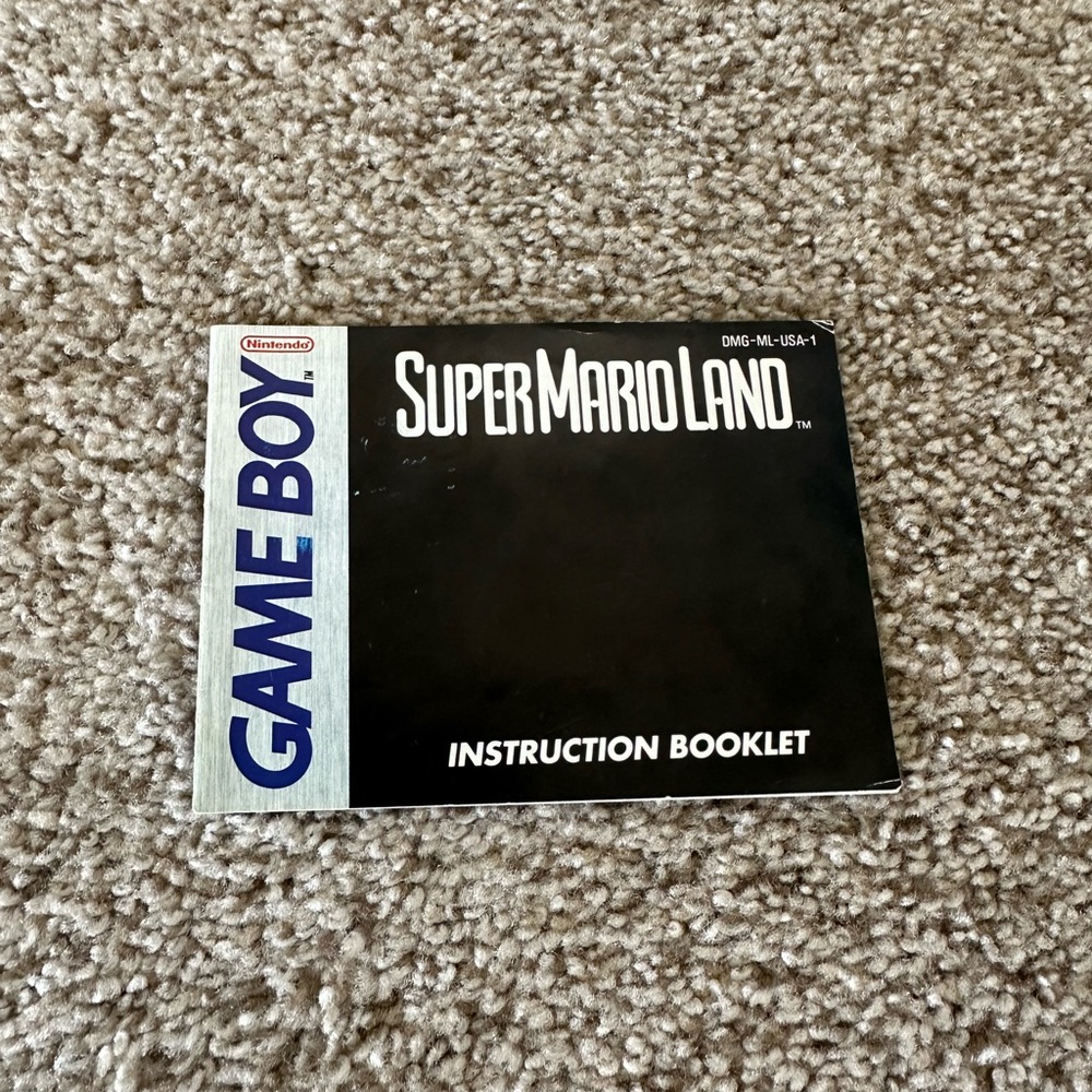Super Mario Land Game Boy MANUAL ONLY Authentic